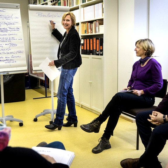 Foto zeigt Seminar-Angebot von www.journalistenakademie.de, jetzt hier online buchen